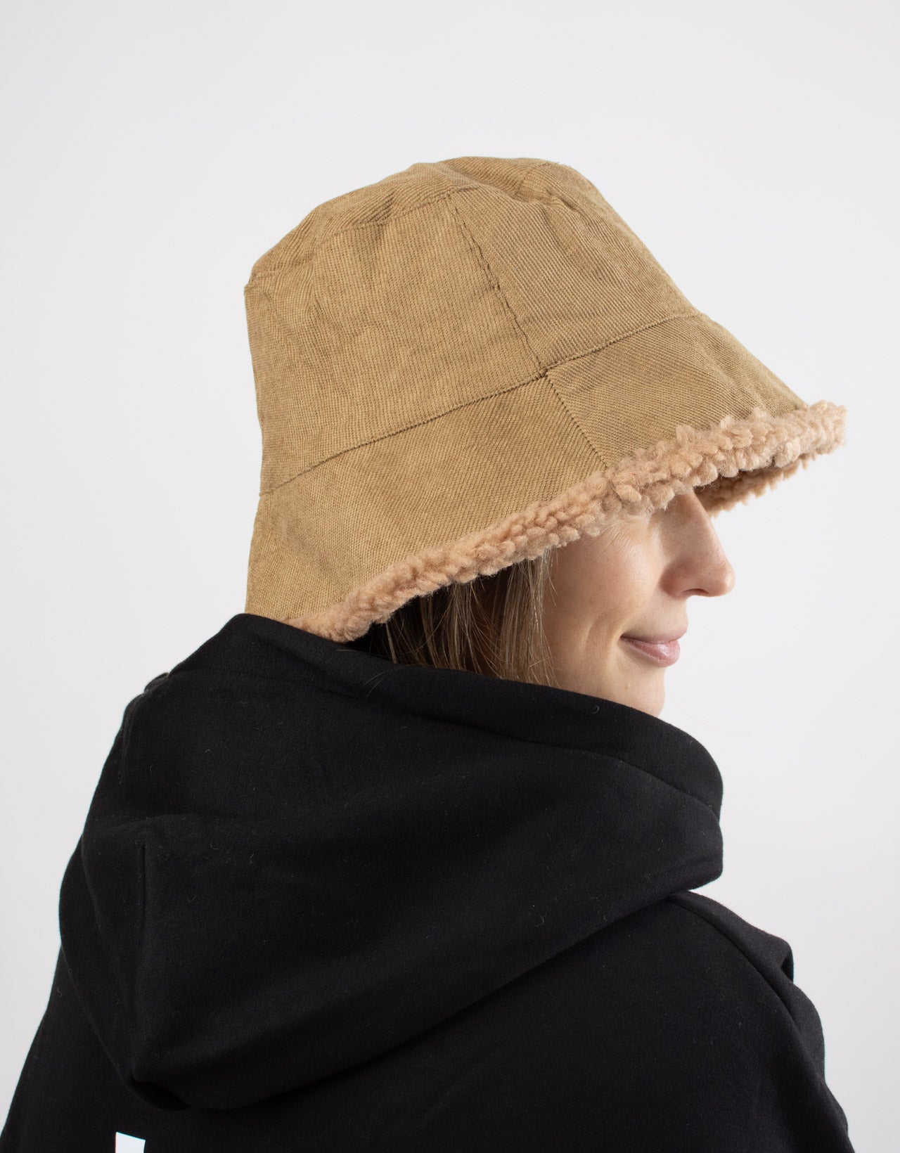 Teddy Bucket Hat - Camel